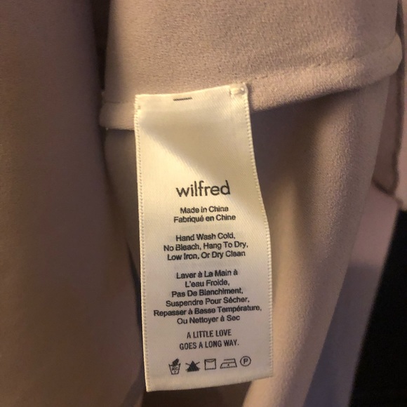 Gorgeous off the shoulder or wear on one shoulder! - Picture 5 of 5